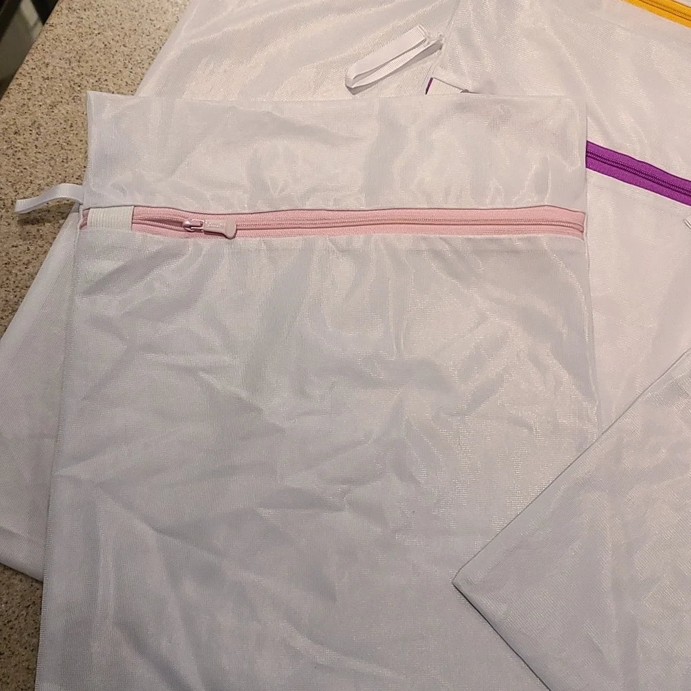 Laundry Bag 5-pack Large asst size for sweaters to hosiery, high quality NWT